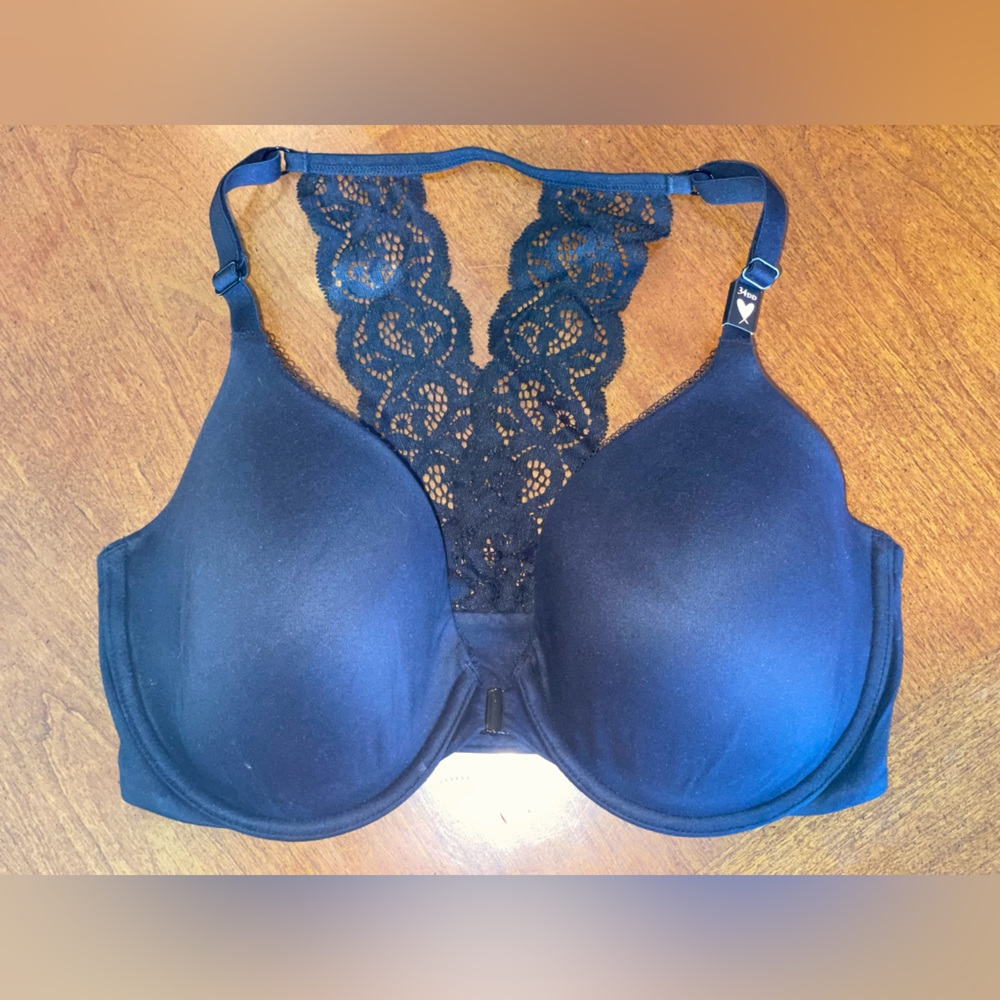 Victoria Secret 34DD racer back lace front clip bra